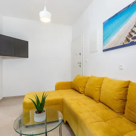 Divine Apartment *