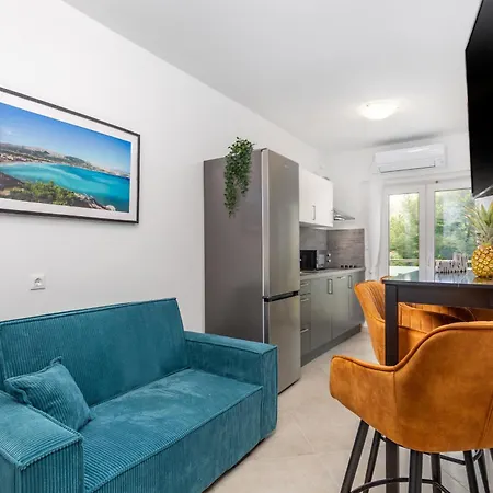 Divine Apartment